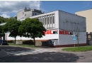 Sklep meblowy Largo: sprzedaż systemów modułowych, stołów, krzeseł Police